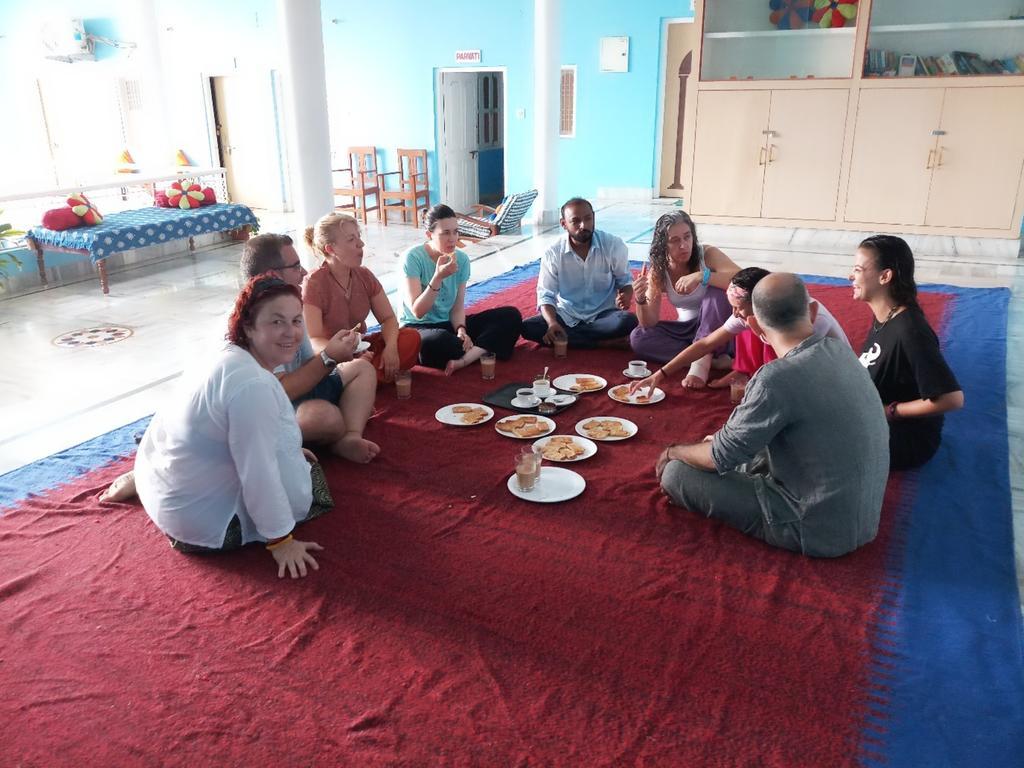 Готель Sri Yoga Mandir Варанасі Екстер'єр фото